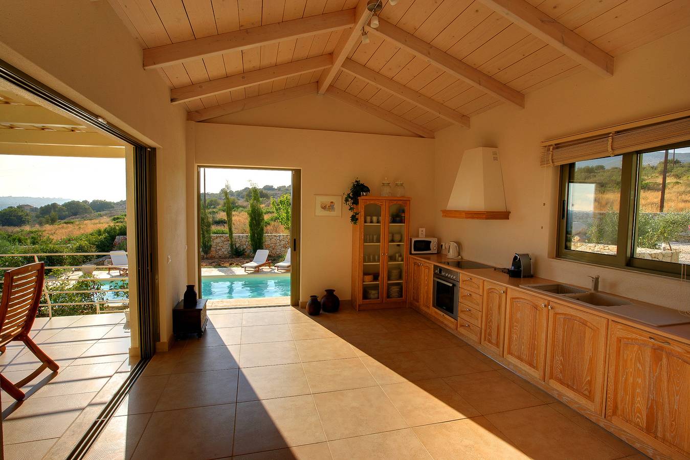 Villa 'Linatela Ideales Resort' with Sea View, Wi-Fi and Air Conditioning in Mousata, Kefalonia