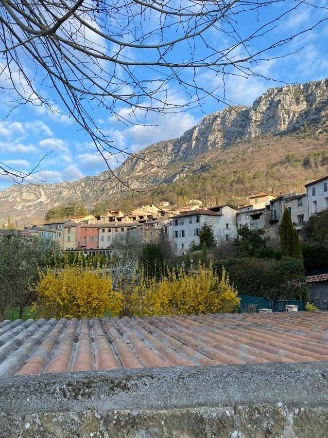 Chambre d’hôte pour 2 personnes dans Parc naturel régional des Préalpes d'Azur - 2