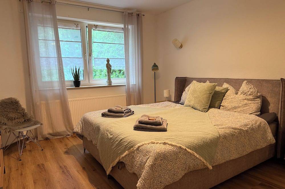 Schöner geräumiger Bungalow im Grünen aber zentral gelegen in Dorsten, Kreis Recklinghausen