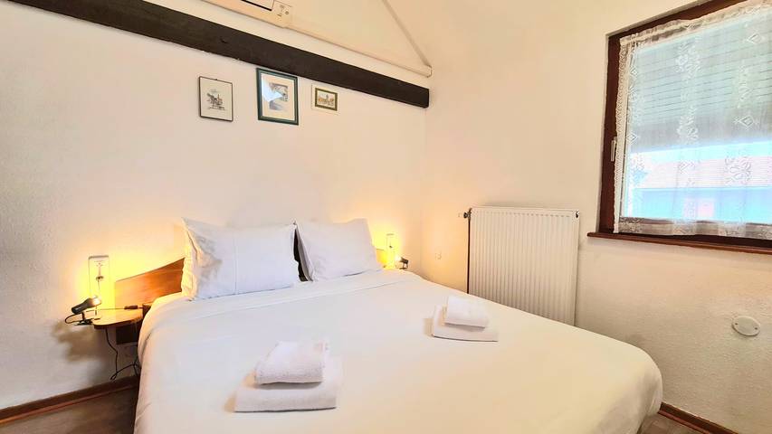 Gîte pour 2 personnes, avec piscine ainsi que terrasse et jardin, animaux acceptés à Beblenheim - 2