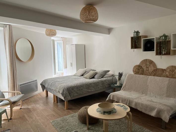 Gîte pour 2 personnes, animaux acceptés dans Office De Tourisme D Hyeres