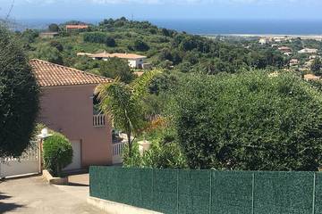 Location de vacances pour 5 personnes, avec terrasse, animaux acceptés à Bastelicaccia