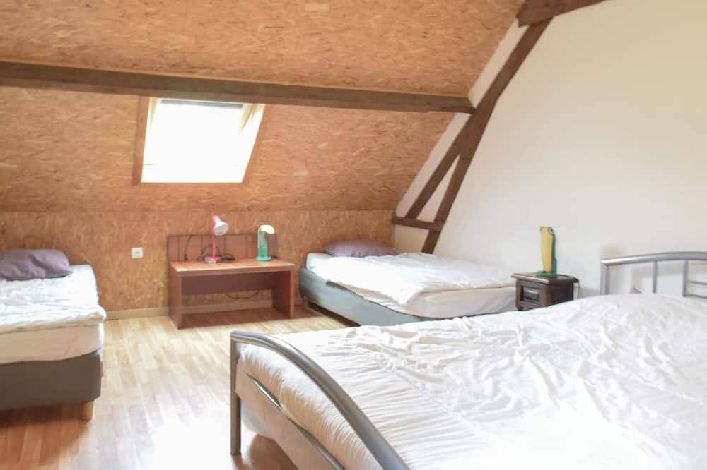 Wunderschönes Haus in Hollebeke mit Panoramablick in Wijtschate, Heuvelland