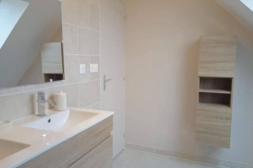 New 3-bedroom bungalow in Mouzeil, Loire-Tal
