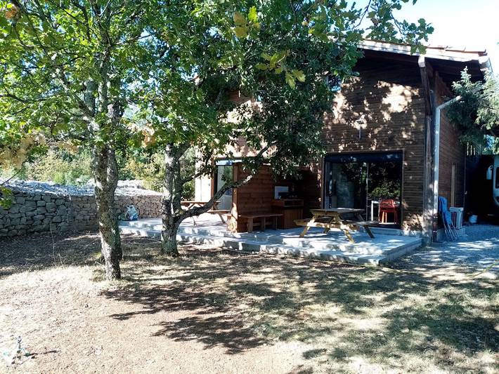 Gîte pour 4 personnes, avec piscine ainsi que terrasse et jardin, animaux acceptés à Les Vans - 2