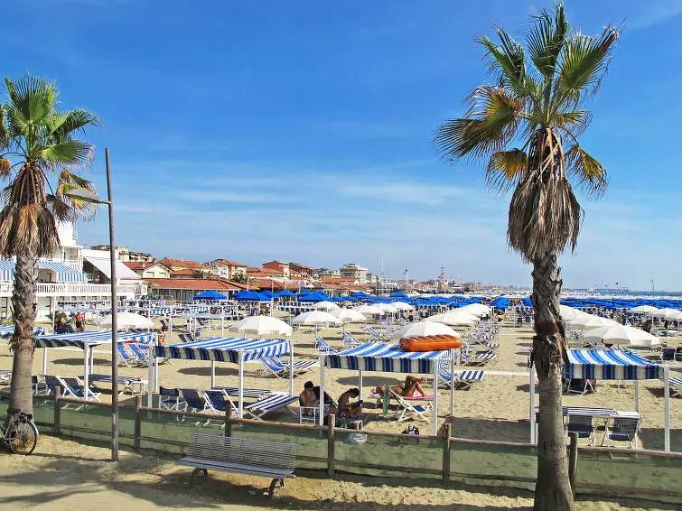 Ganze Wohnung, 2 Zimmer 4 Personen in Lido di Camaiore, Camaiore