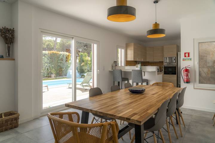 Casa rural para 9 personas, con piscina y jardín, Se admiten mascotas en Costa da Caparica - 2