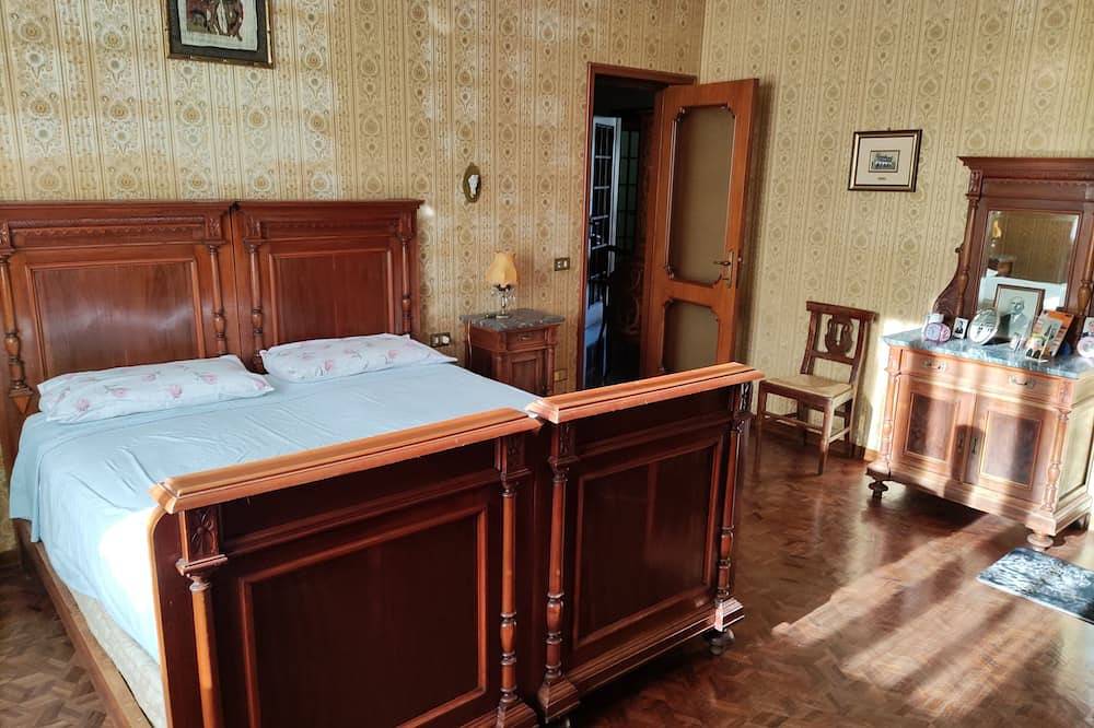 Detached house surrounded by its own green space - Host Betty & Mauro in Podenzano, Piacenza Provinz