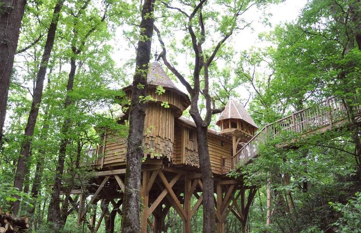 Cottage pour 2 personnes, avec sauna et jacuzzi ainsi que jardin et piscine