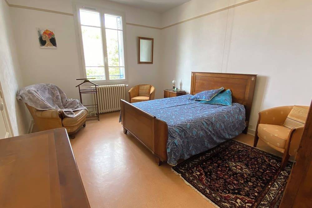 Ferienhaus, Platz für 11 Gäste, 5 Schlafzimmer Stadtmitte in Lamotte-Beuvron, Sologne