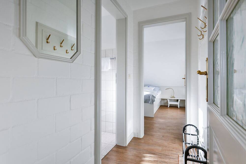 Ganze Wohnung, Hell ausgestattete Wohnung im Herzen von Hörnum für bis zu drei Personen. in Hörnum, Sylt
