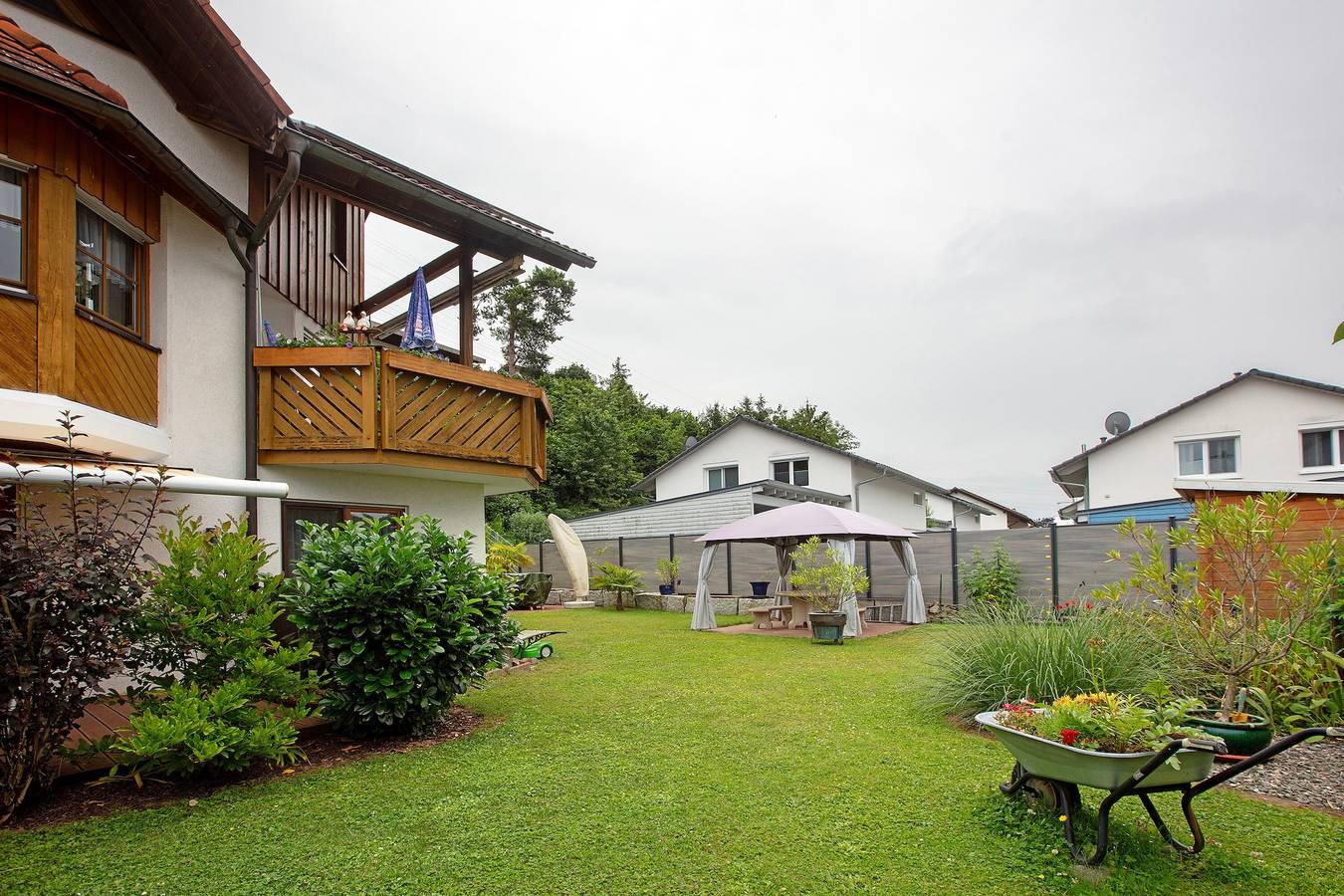 Entire apartment, Holiday Apartment Brockmann with Private Terrace and Wi-Fi in Waldshut-Tiengen, Southern Black Forest