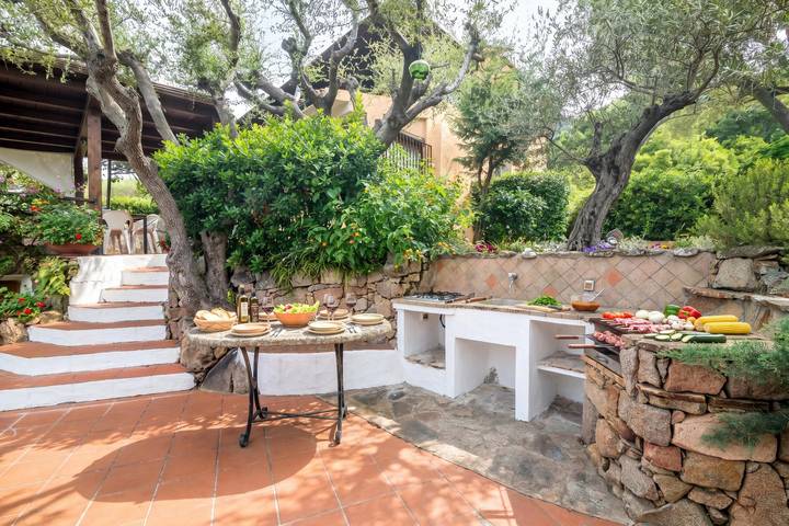 Location de vacances pour 7 personnes, avec terrasse et vue sur l’océan dans Olbia - 3