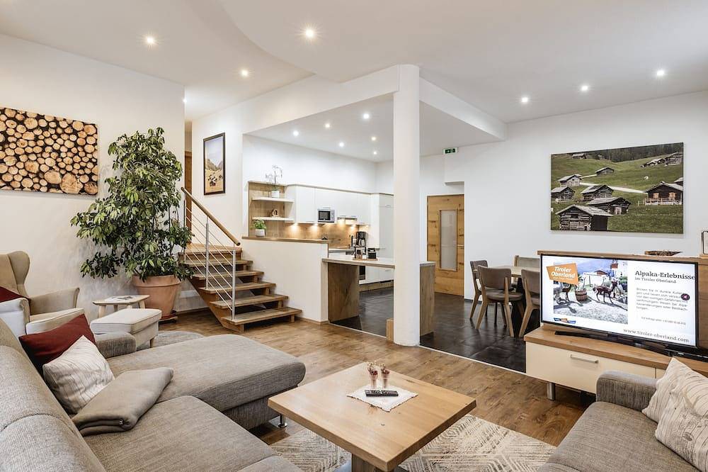 Geheel appartement, Apart barnsteen met 135 m² met een groot zonnig terras voor 6-11 personen in Glockturmkamm, Ried im Oberinntal