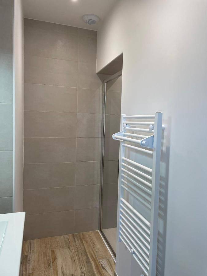 Appartement entier, Coté Cour in Biéville-Beuville, Région de Caen