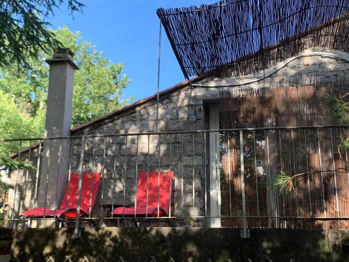 Chambre d’hôte pour 4 personnes, avec jardin ainsi que balcon et vue