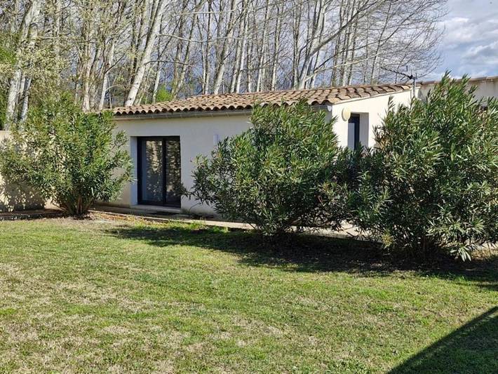 Maison de vacances pour 4 personnes, avec jacuzzi ainsi que terrasse et jardin