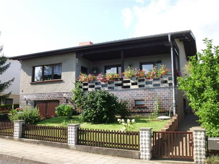 Ferienwohnung für 2 Personen, mit Garten in Kranichfeld