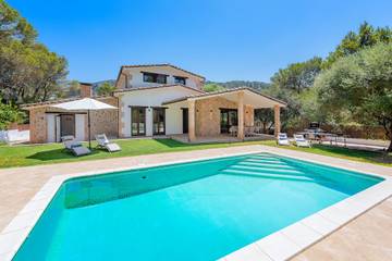 Villa in Crestatx, Sa Pobla für 8 