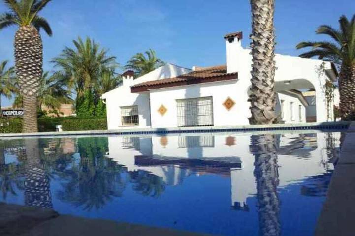 Chalet für 8 Personen, mit Garten und Terrasse in Vinaròs