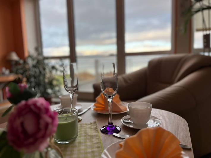 Ferienwohnung für 4 Personen, mit Balkon und Whirlpool sowie Terrasse und Garten in Altwarp