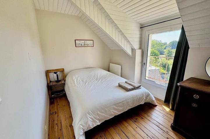 Gîte pour 8 personnes à Saint-Jean-le-Thomas - 4