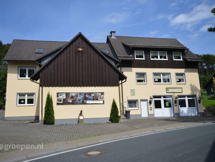 Ferienhaus für 25 Personen, mit Terrasse, kinderfreundlich