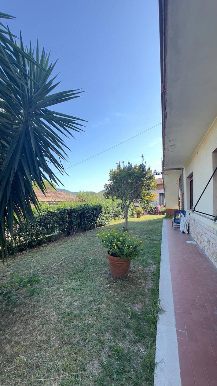 Appartamento vacanze per 4 persone, con giardino, con animali domestici
