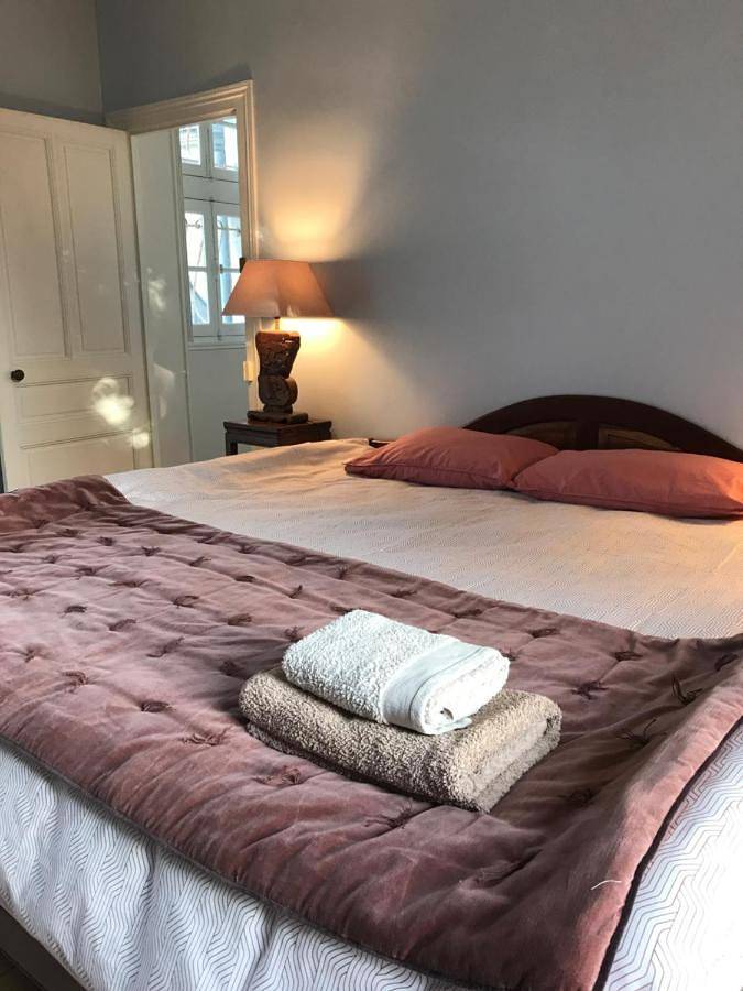 Chambre d’hôte pour 2 personnes, avec jardin ainsi que vue et terrasse à Blois - 2