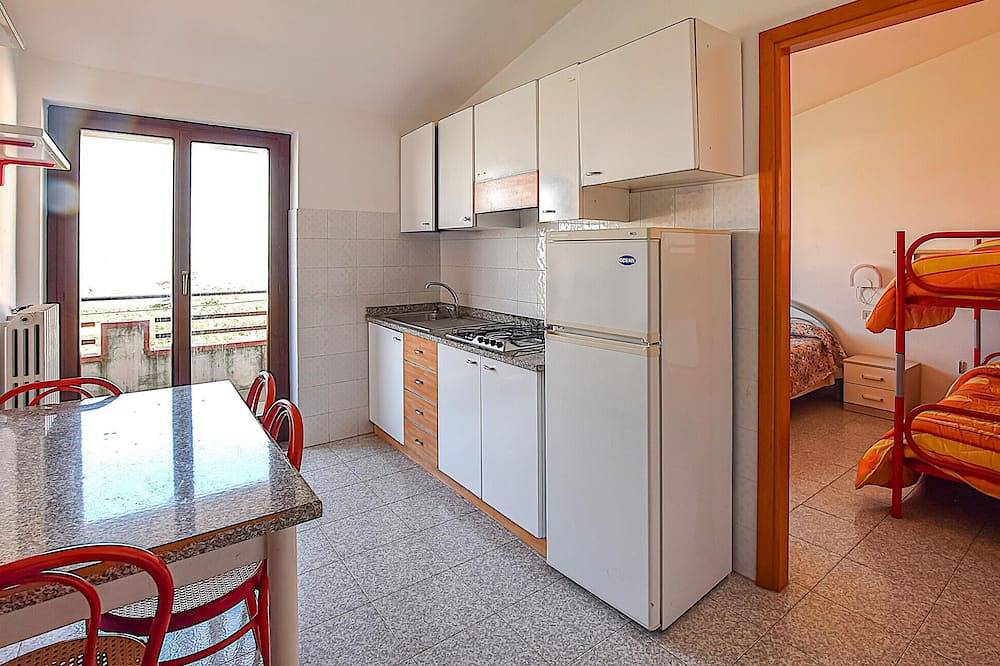 Appartamento intero, Splendido appartamento con 1 camera da letto a. in Briatico, Provincia di Vibo Valentia