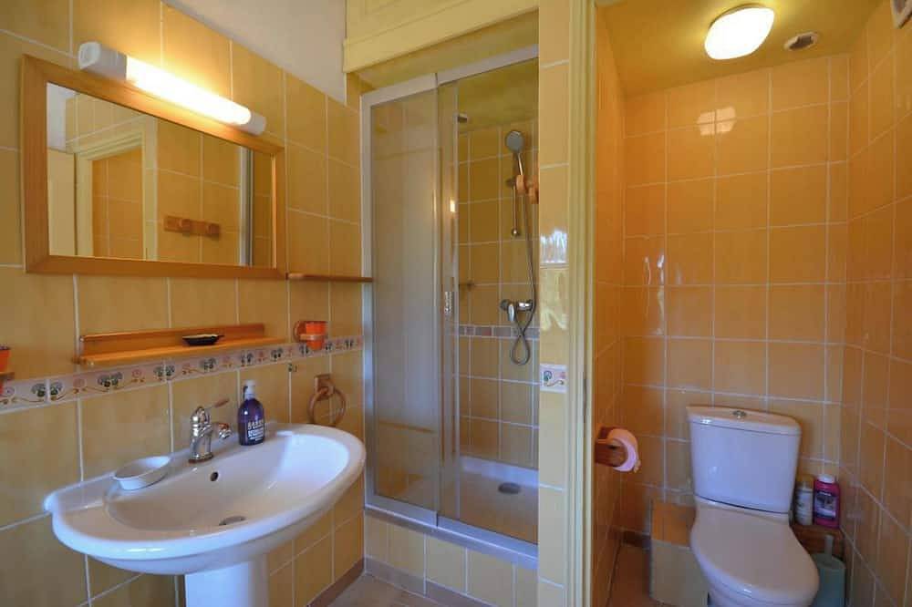 Homerez - Casa con carácter en Ceyreste - Terraza y jardín cercado in Ceyreste, Marsella region