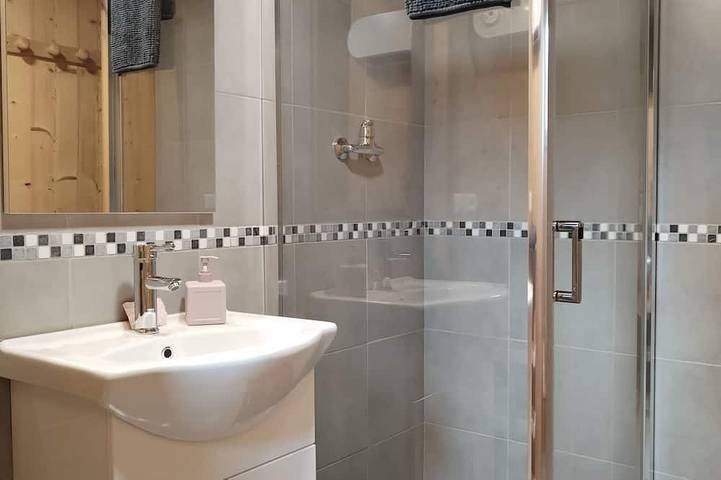 Location de vacances pour 4 personnes, avec jardin à Essert-Romand - 4