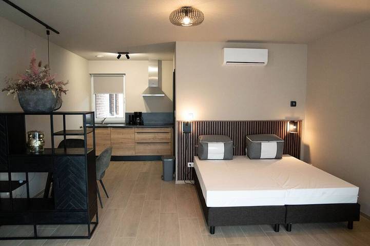 Gîte pour 2 personnes, avec jardin et piscine, animaux acceptés dans Rémersdael - 2