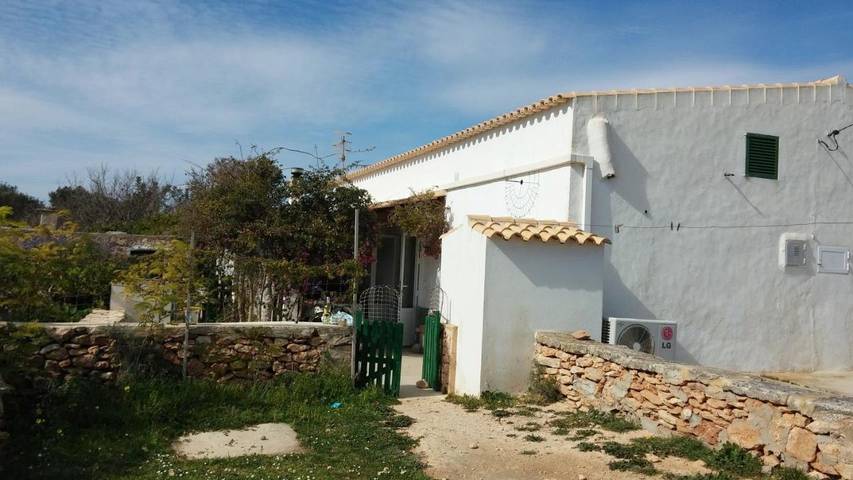Casa rural para 4 personas, con jardín y vistas en Formentera
