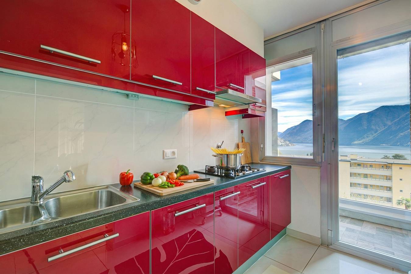 Appartement entier, Appartement de vacances pour 4 personnes avec vue sur le lac in Lugano, Lac de Lugano
