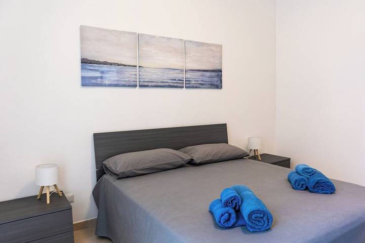 Apartamento entero, Porto - Elegant Apartment with a Suite in Livorno, Costa Etrusca