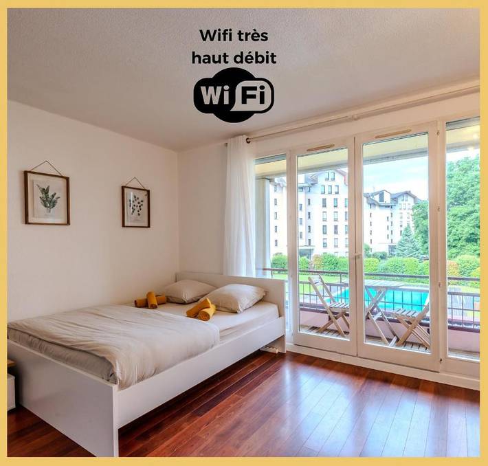 Gîte pour 2 personnes, avec piscine et balcon à Saint-Julien-en-Genevois - 2