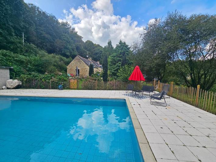 Gîte pour 4 personnes, avec jacuzzi ainsi que jardin et piscine, animaux acceptés à Ploërdut - 2
