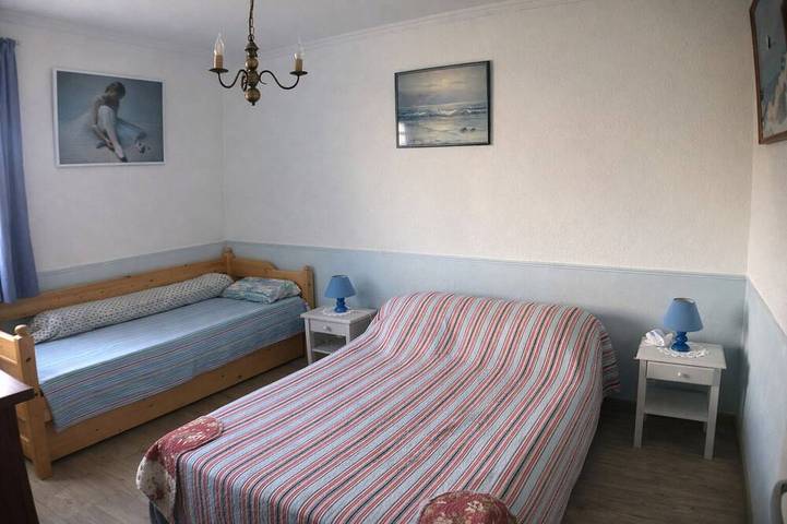 Location de vacances pour 8 personnes, avec jardin à Baron - 3