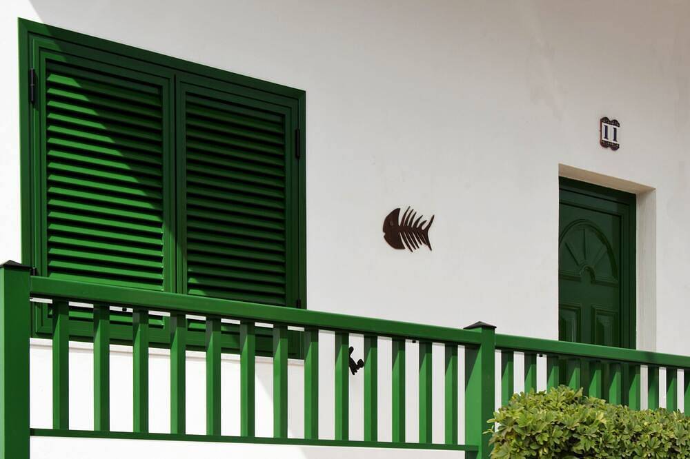 Casa Marysol Tamaduste 12m from the Sea, Terrace & Bbq in Tamaduste, Valverde