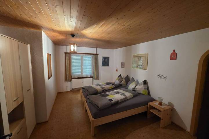 Ganze Wohnung, Chasa Minschuns 16, (Tschierv) in Tschierv, Val Müstair