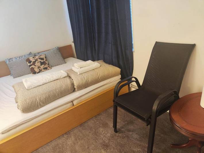 Gîte pour 2 personnes, avec jardin et vue, animaux acceptés dans Orebro - 4