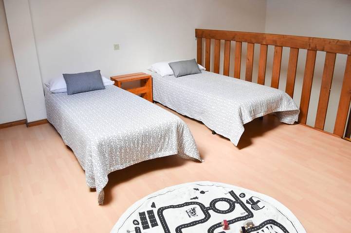 Gîte pour 6 personnes, avec jardin et terrasse à Le Chambon-sur-Lignon - 4
