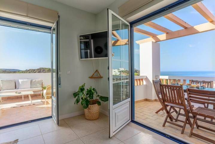 Ferienwohnung für 4 Personen, mit Ausblick und Terrasse in Aljezur - 2