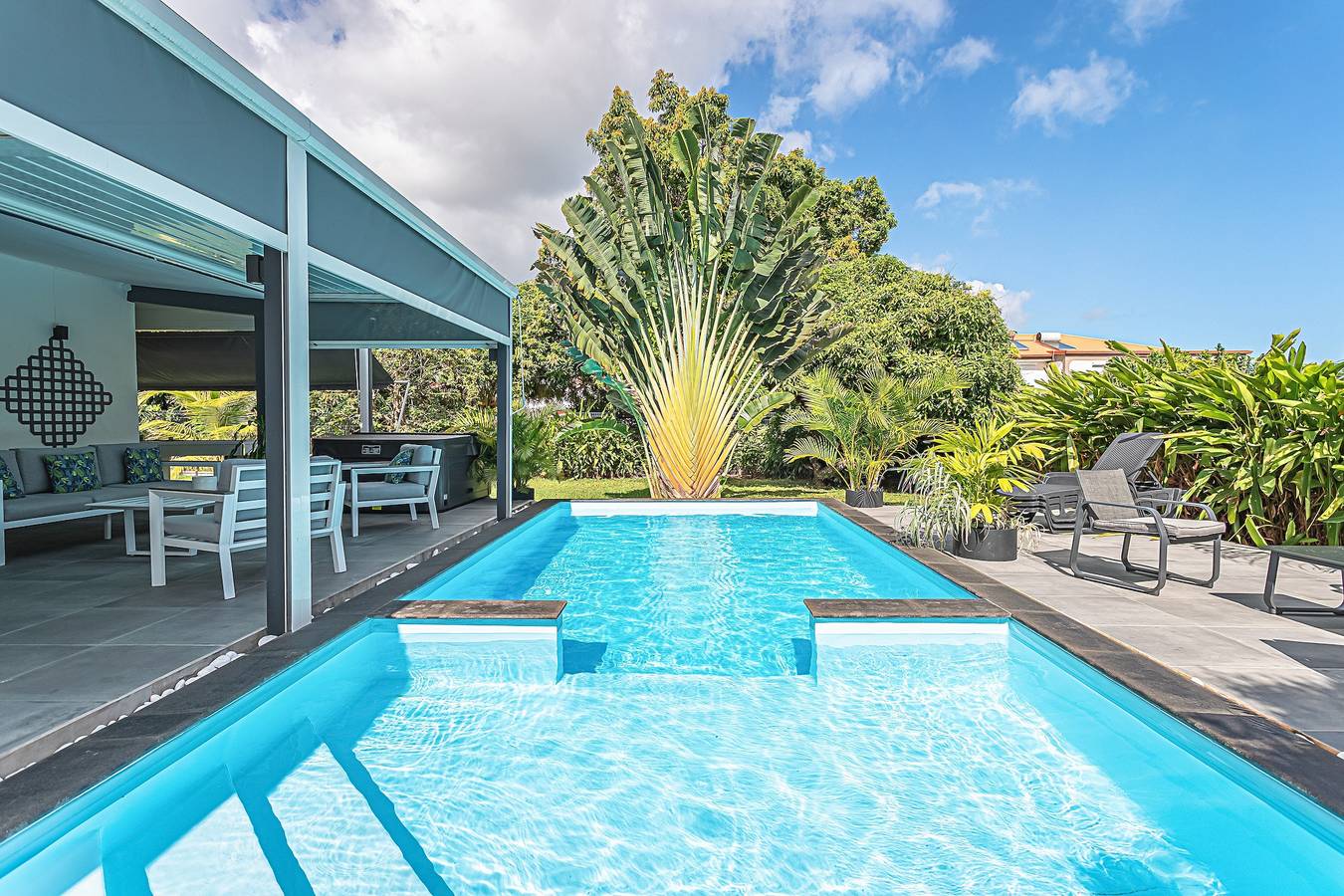 Dream Villa with Private Pool in Baie-Mahault in Baie-Mahault, Guadeloupe (Caribbean)