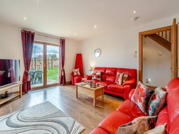 Log Cabin for 6 People in Aviemore, Cairngorms National Park, Photo 2