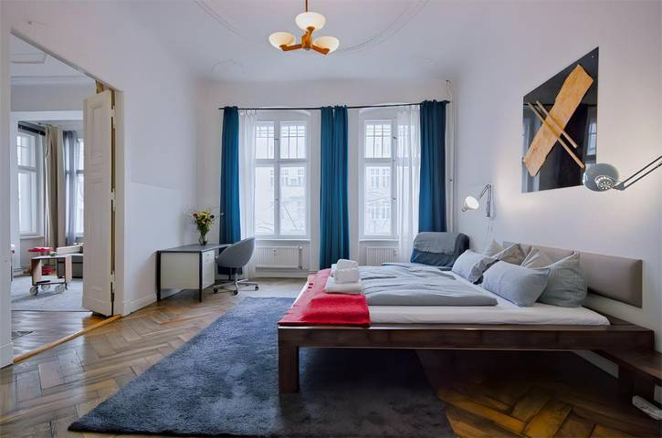 Ferienwohnung für 6 Personen, mit Balkon und Ausblick in Charlottenburg Berlin - 2