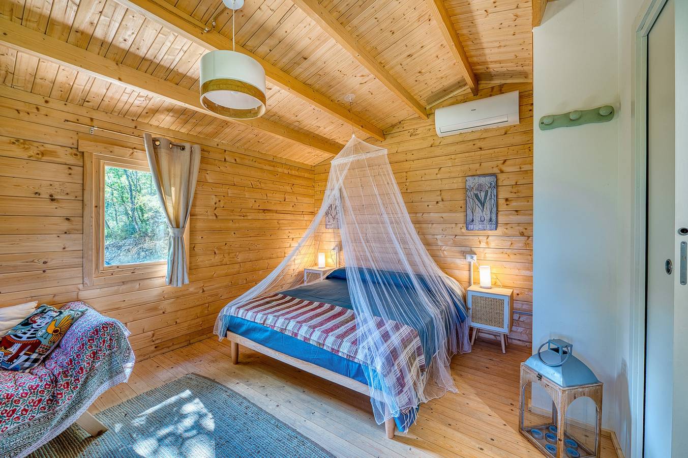 Het Huisje in het Bos, foto 13