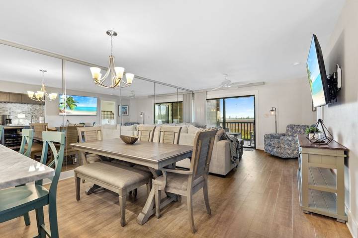 Beach rental for 6 people, with yard and hot tub as well as terrace in Sandestin