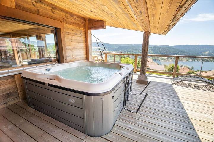 Chalet pour 14 personnes, avec jacuzzi et sauna à Gérardmer